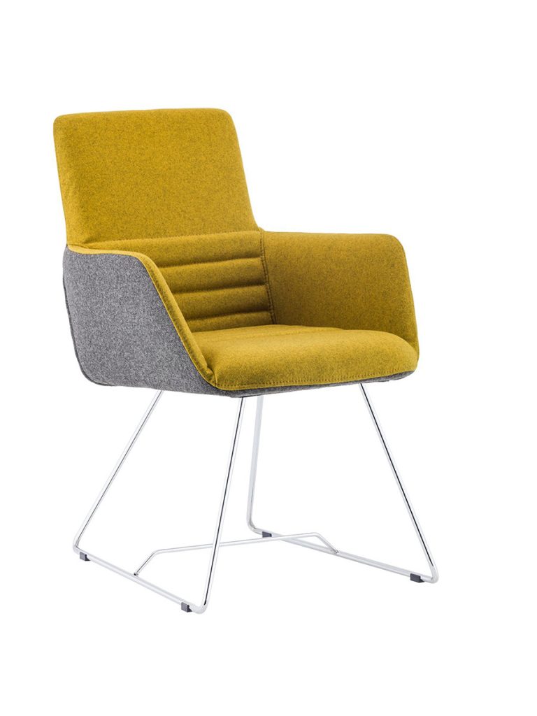 Kumaş Kaplamalı Bekleme Koltuğu